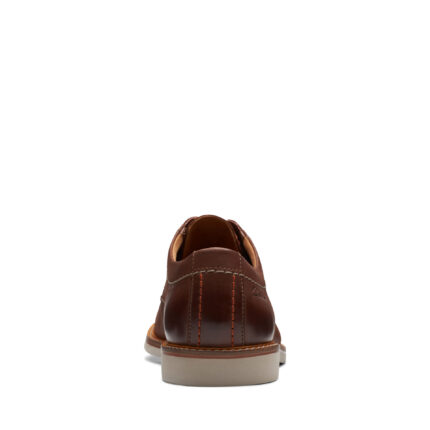 Мъжки обувки Clarks Atticus  LTLace естествен набук кафяви